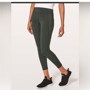 lululemon athletica final lap crop 23’